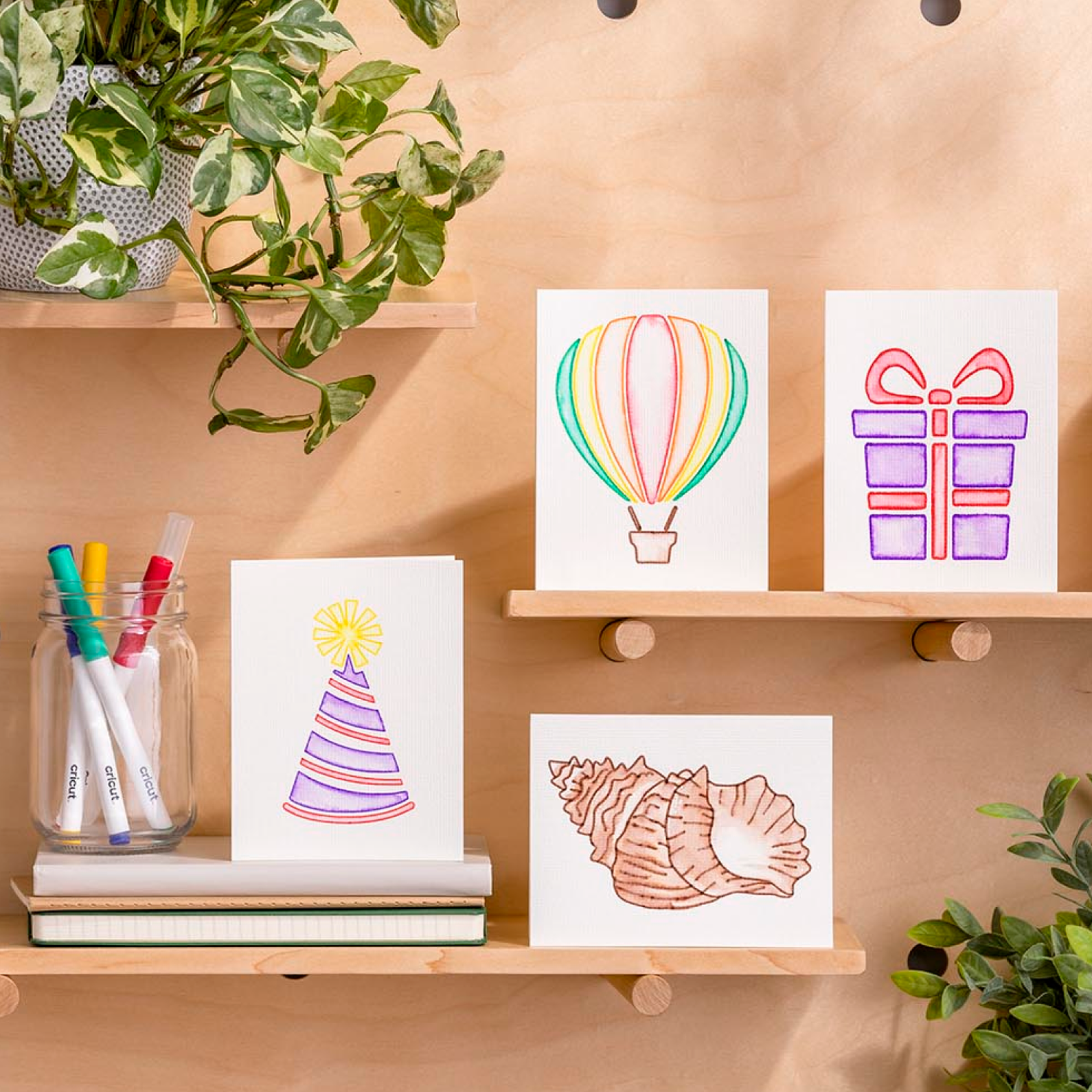 Cricut® Card-Making Bundle – Cutaway & Watercolor Cards + Pens & Tools
