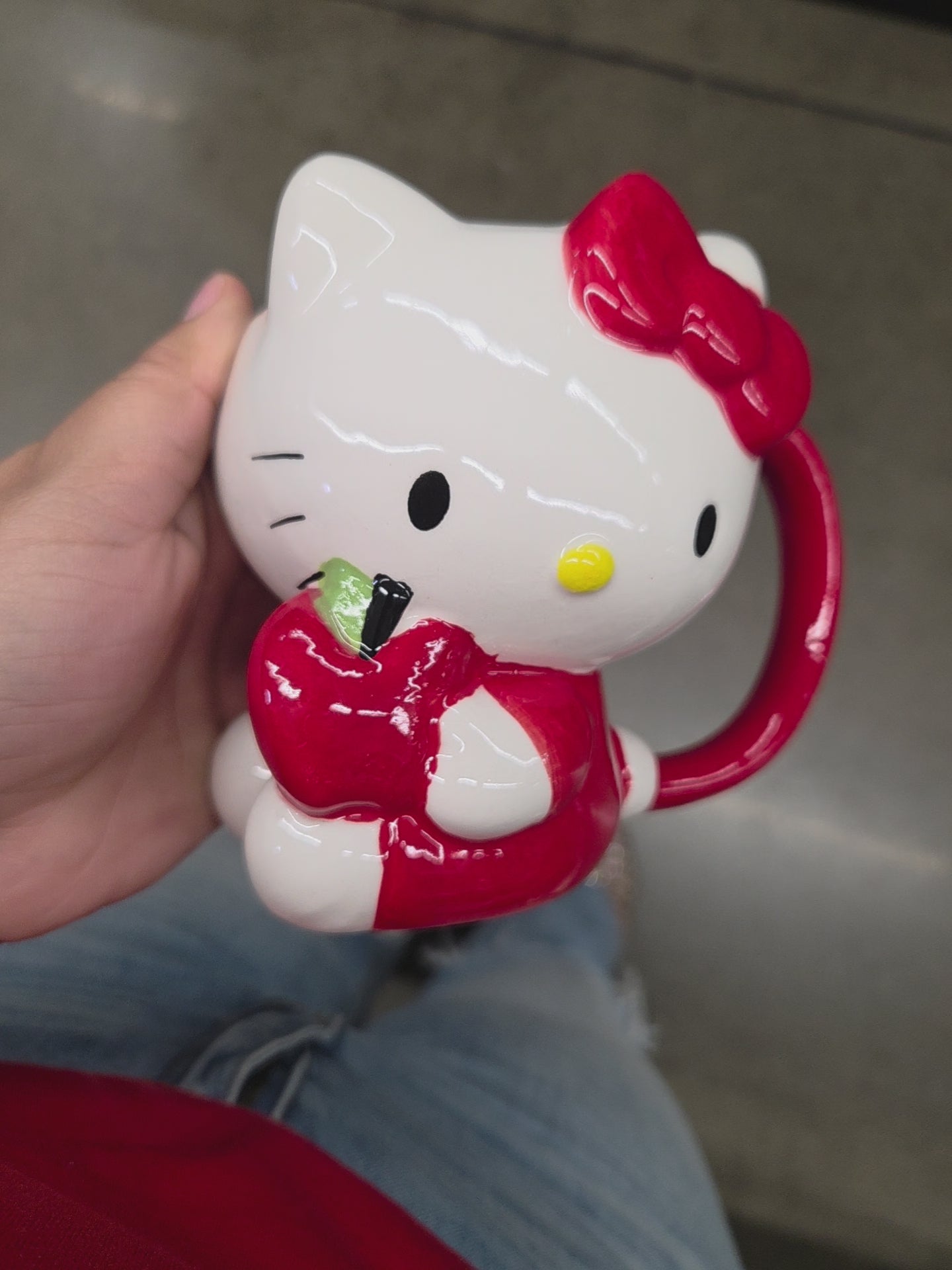 Cute Kitty Sculpted Ceramic Mug – Hand Painted
